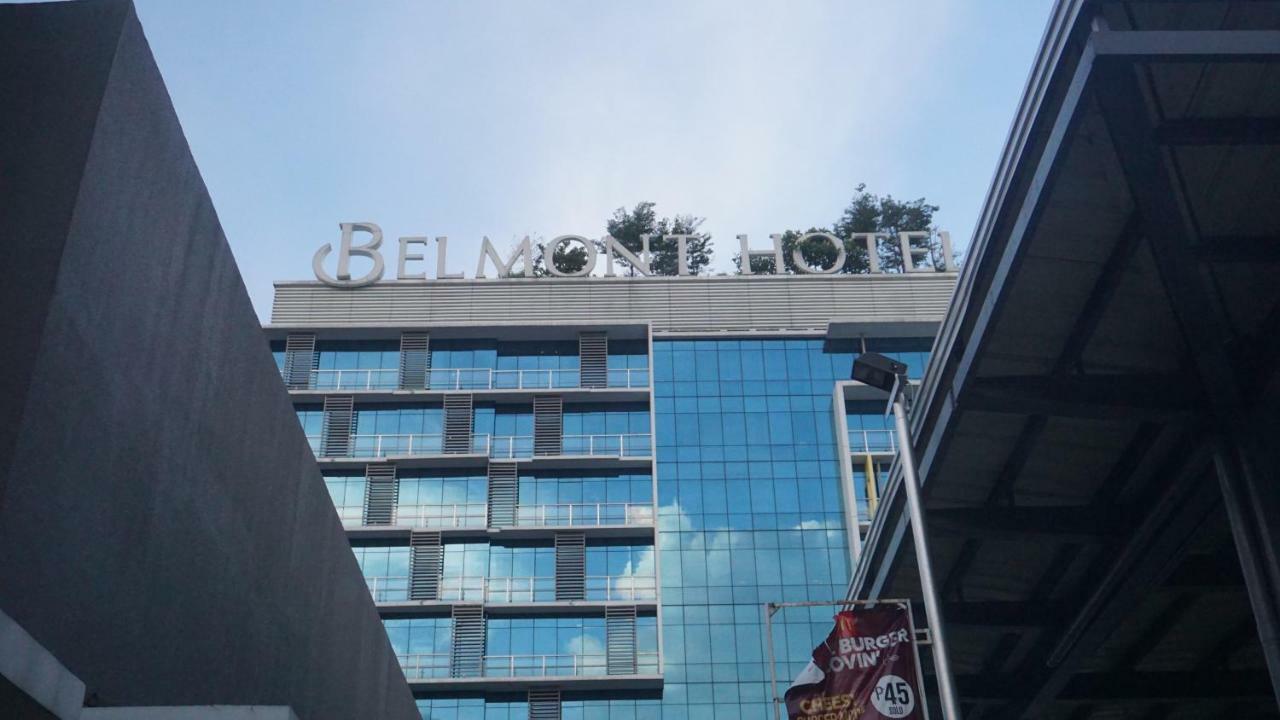 Palm Tree Condos Across Naia3 By Beth Маніла Екстер'єр фото